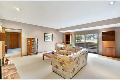 21 N Highview Circle, Hawthorn Woods, IL 60047 - Photo 26