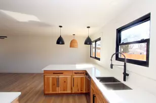 163 Terry Ct, Woodstock, IL 60098 - Photo 6