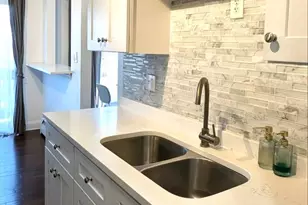 721 Elmhurst Rd, Des Plaines, IL 60016 - Photo 8