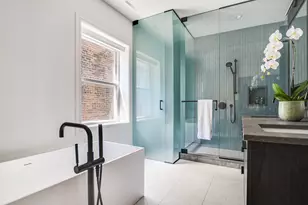 5643 N Glenwood Ave, Chicago, IL 60660 - Photo 14