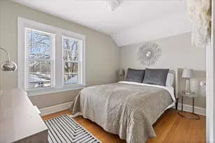 330 E St Charles Rd, Elmhurst, IL 60126 - Photo 28