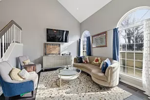 1497 Whitman Ct, Schaumburg, IL 60173 - Photo 4