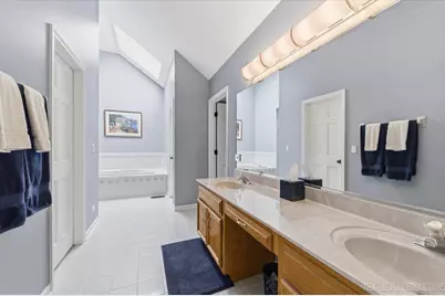 1220 Davey Drive, Batavia, IL 60510 - Photo 32