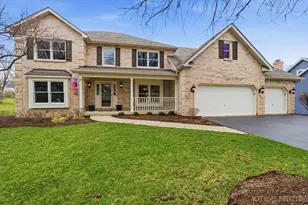 1220 Davey Dr, Batavia, IL 60510 - Photo 2