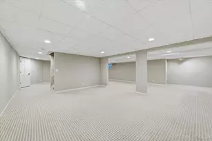 1220 Davey Dr, Batavia, IL 60510 - Photo 36