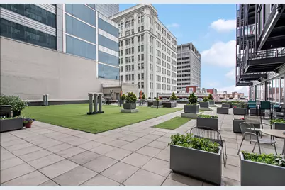 565 W Quincy Street #1008, Chicago, IL 60661 - Photo 18