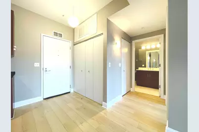 565 W Quincy Street #1008, Chicago, IL 60661 - Photo 2