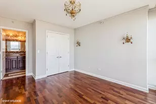 420 E Waterside Dr, Chicago, IL 60601 - Photo 8