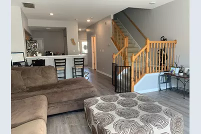 8419 Mystic Trace, Darien, IL 60561 - Photo 14