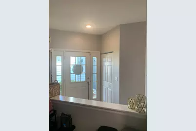 8419 Mystic Trace, Darien, IL 60561 - Photo 6