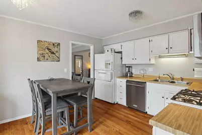 693 Exmoor Terrace, Crystal Lake, IL 60014 - Photo 8