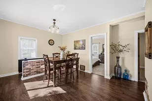 27W726 Central Ave, Warrenville, IL 60555 - Photo 16