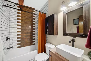 27W726 Central Ave, Warrenville, IL 60555 - Photo 18