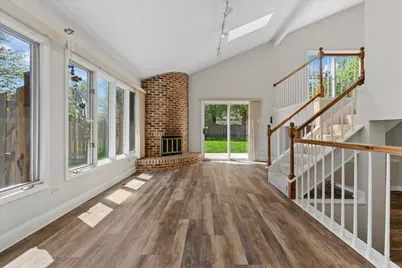 2718 N Elm Lane N, Arlington Heights, IL 60004 - Photo 14