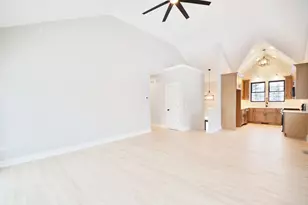 28722 N Madison Ave, Wauconda, IL 60084 - Photo 6