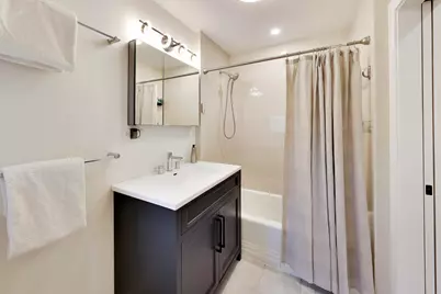 2480 Saint Johns Avenue, Highland Park, IL 60035 - Photo 14