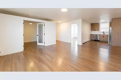 [Address not provided], Chicago, IL 60645 - Photo 6