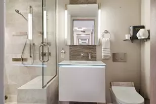 111 E Chestnut St, Chicago, IL 60611 - Photo 60