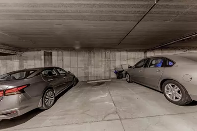 8000 Kilpatrick Avenue #2B, Skokie, IL 60076 - Photo 36