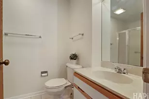 183 Grove Ave, Des Plaines, IL 60016 - Photo 16