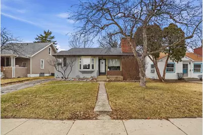 956 Westmoreland Avenue, Waukegan, IL 60085 - Photo 1