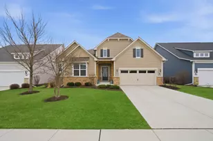 76 Somerset Cir, Wheaton, IL 60189 - Photo 1