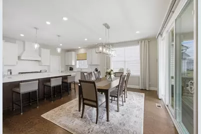 76 Somerset Circle, Wheaton, IL 60189 - Photo 20