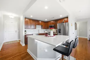 1200 N Foxdale Dr, Addison, IL 60101 - Photo 6