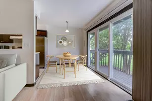 231 Dakota Ct, Bolingbrook, IL 60440 - Photo 8