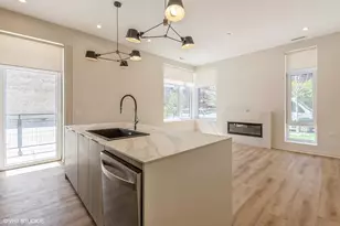 4181 W Belmont Ave, Chicago, IL 60641 - Photo 18