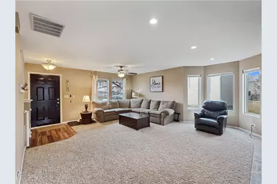 1114 Port Royal Road, Pingree Grove, IL 60140 - Photo 4