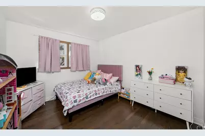 10429 S Keeler Avenue, Oak Lawn, IL 60453 - Photo 8