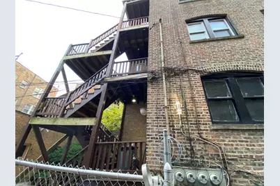 7653 S Yates Boulevard, Chicago, IL 60649 - Photo 4