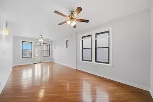 2908 W Palmer St, Chicago, IL 60647 - Photo 2