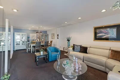 4757 Howard Street #205, Skokie, IL 60076 - Photo 6