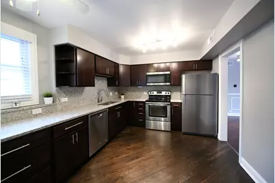 2739 W Glenlake Avenue #2W, Chicago, IL 60659 - Photo 2