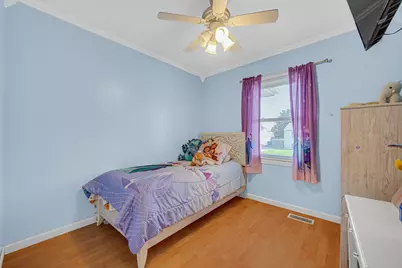 327 Emery Avenue, Romeoville, IL 60446 - Photo 14