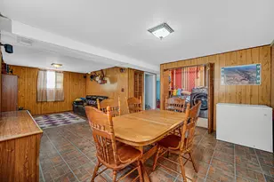 327 Emery Ave, Romeoville, IL 60446 - Photo 16