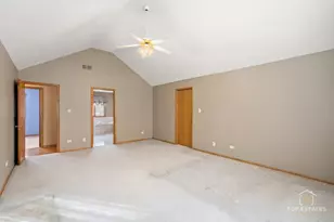 13124 W Beaver Lake Dr, Homer Glen, IL 60491 - Photo 16