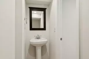 1619 W Bryn Mawr Ave, Chicago, IL 60660 - Photo 32