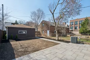1619 W Bryn Mawr Ave, Chicago, IL 60660 - Photo 34