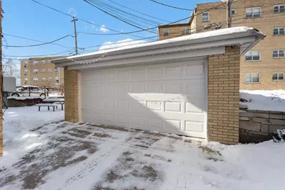 8644 Niles Center Road, Skokie, IL 60077 - Photo 26