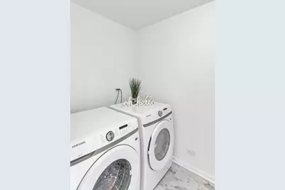 2110 S Crambourne Way, Arlington Heights, IL 60005 - Photo 8