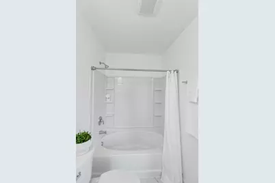 2110 S Crambourne Way, Arlington Heights, IL 60005 - Photo 10