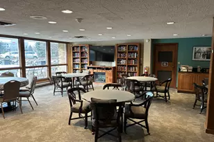 1 Oak Brook Club Dr, Oak Brook, IL 60523 - Photo 40