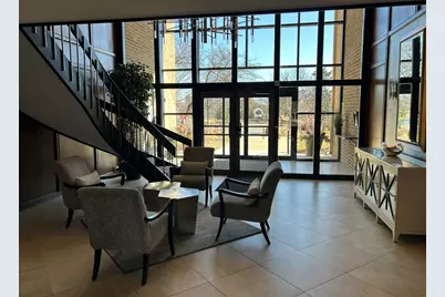 1 Oak Brook Club Drive #A105, Oak Brook, IL 60523 - Photo 6