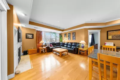 111 S 5th Avenue #D, Saint Charles, IL 60174 - Photo 8