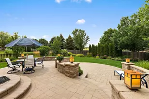 317 Sterling Cir, Cary, IL 60013 - Photo 36