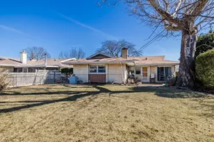 1222 Woodside Rd, La Grange Park, IL 60526 - Photo 24