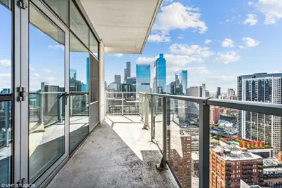 [Address not provided], Chicago, IL 60654 - Photo 14